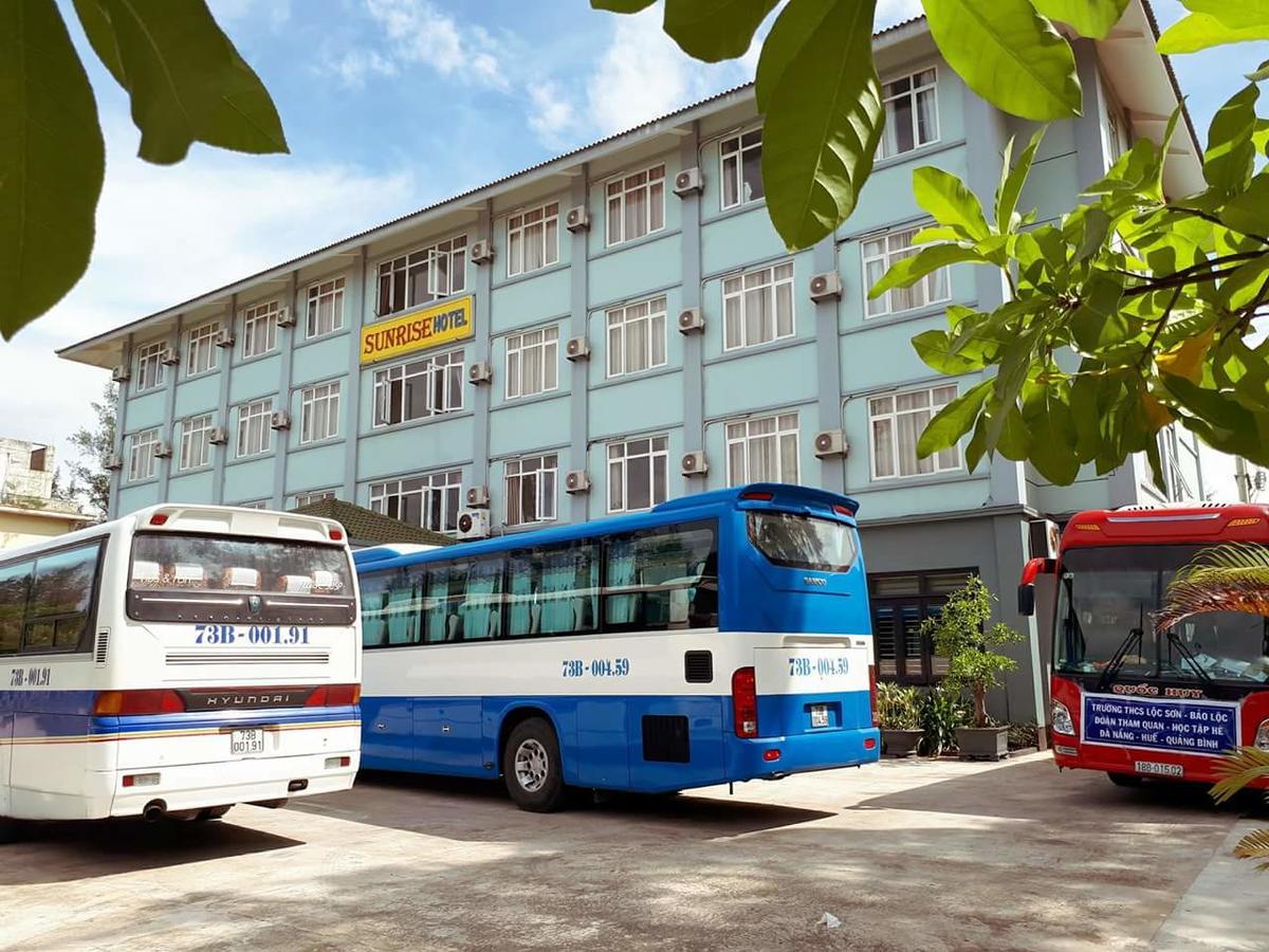 Sunrise Hotel Dong Hoi Exterior photo